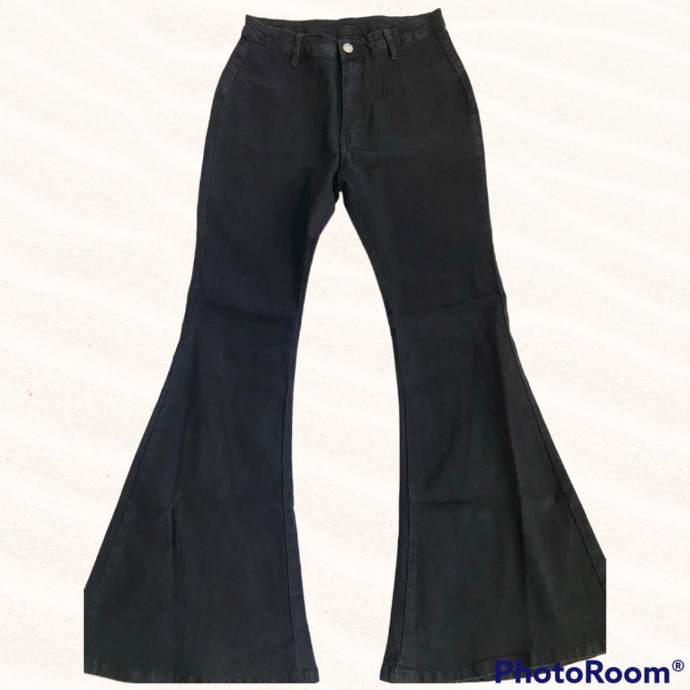 Black Bellbottom - Picture 3 of 4
